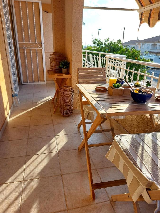 Apartment With Sea View, La Mata Торевиеха Екстериор снимка